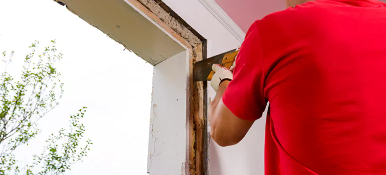 Residential Accordion Door Repair in Maple Ridge, British Columbia